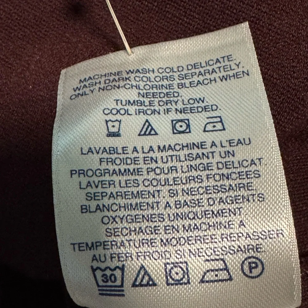 Lands' End Women's Burgundy Top 3x - Picture 6 of 9